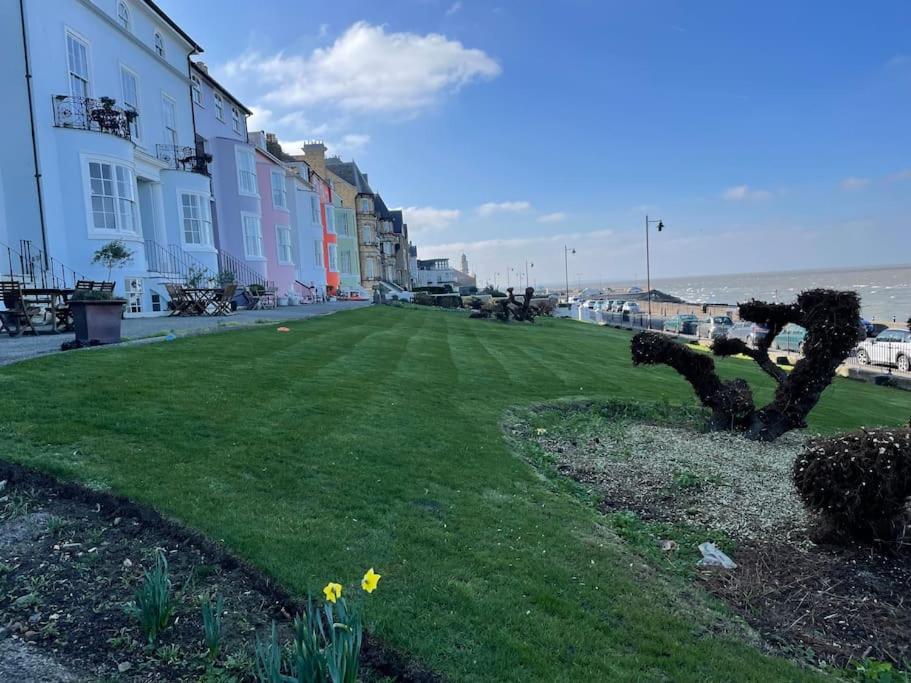 Once Upon A Tide Apartment Herne Bay Exterior photo